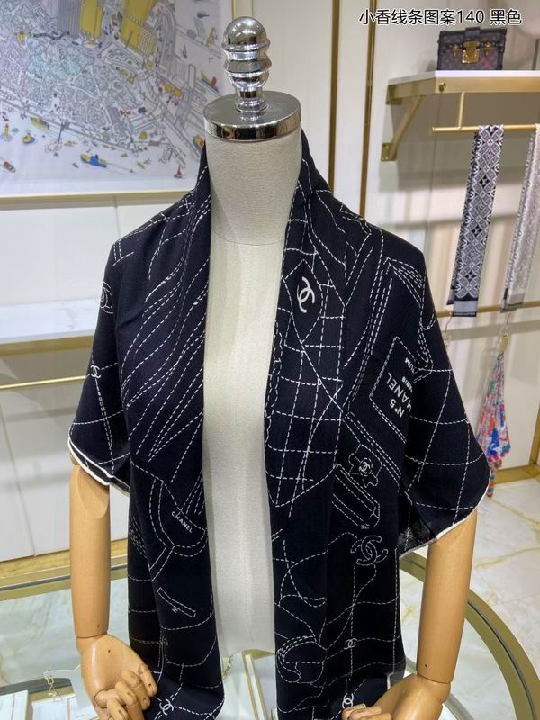 Chanel Scarf 135X135cm 70%羊绒30%真丝 E071908